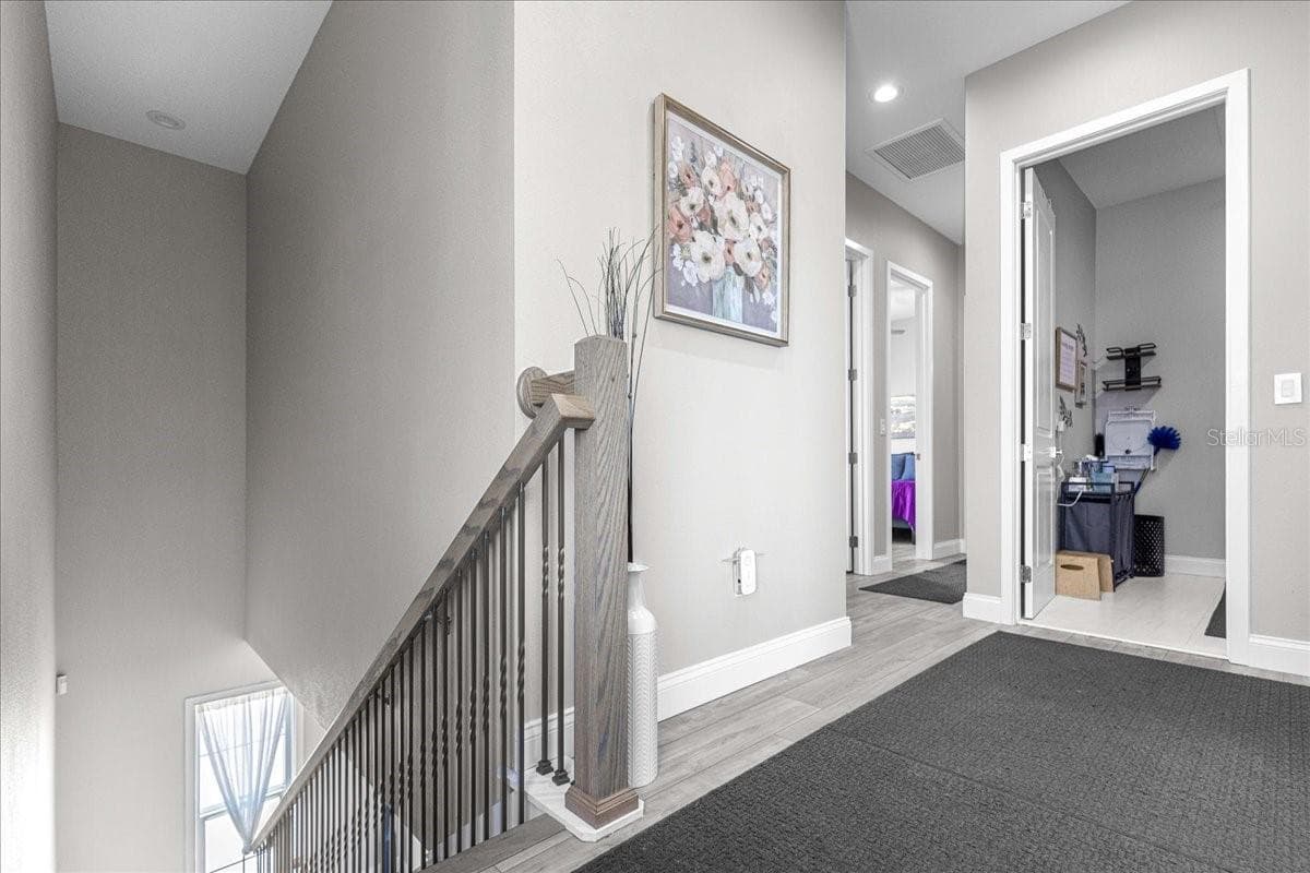 6812 DRIFTWOOD DRIVE — photo 23 of 57