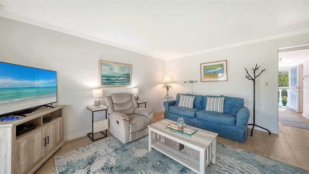 2850 GULF OF MEXICO DRIVE — photo 14 of 37