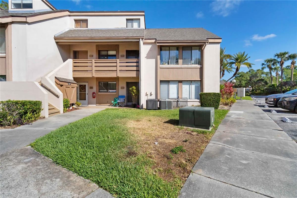 440 ORIENTA POINT STREET — photo 1 of 22