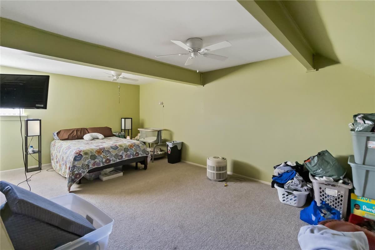 440 ORIENTA POINT STREET — photo 18 of 22