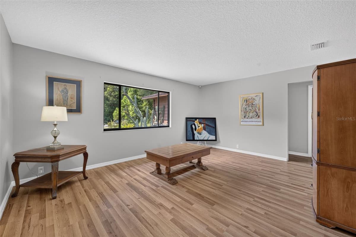 551 RYLANE STREET — photo 30 of 47