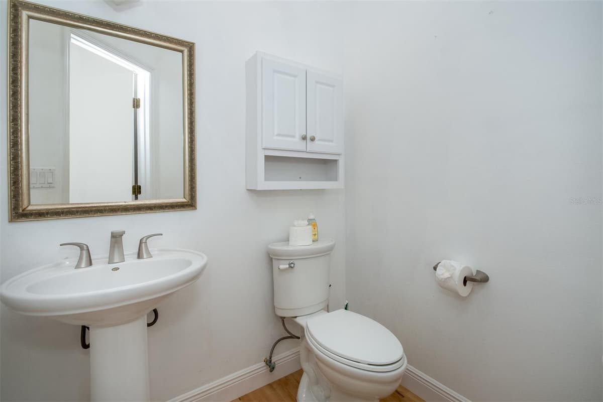 1605 GULF ROAD — photo 46 of 53