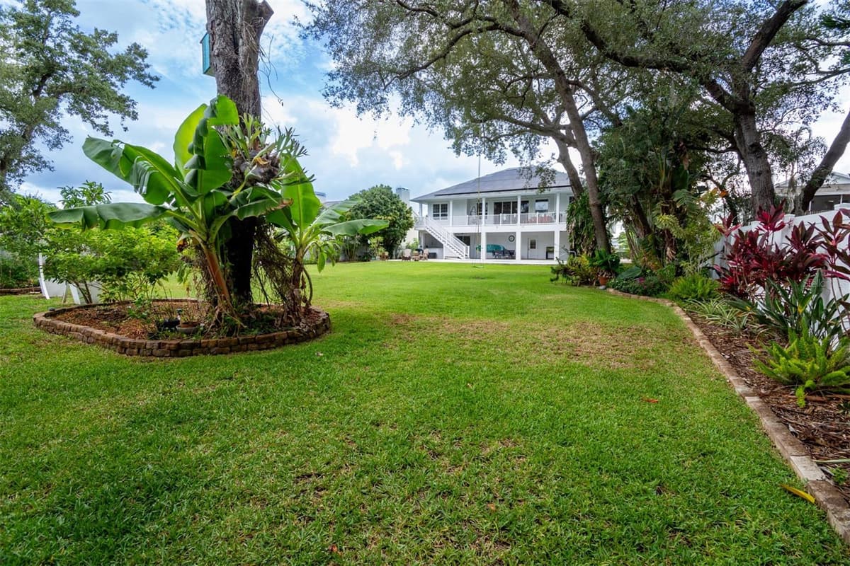 1605 GULF ROAD — photo 16 of 53