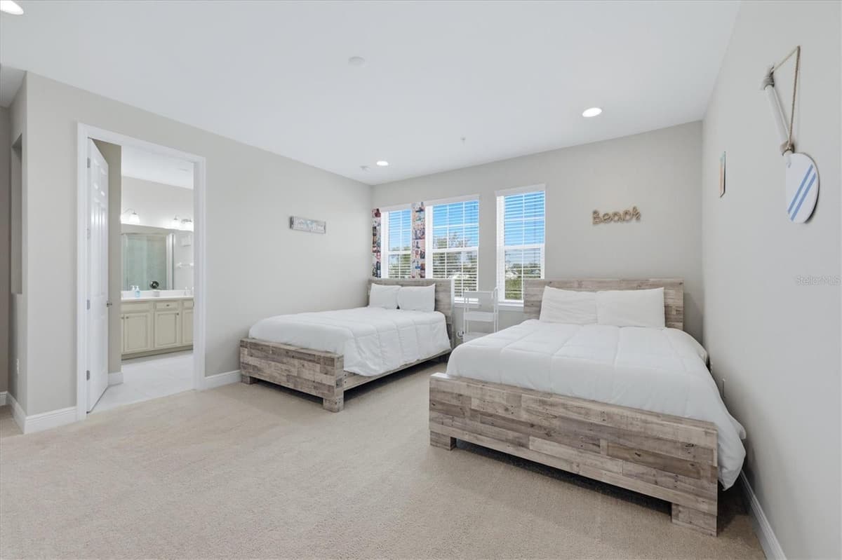 10425 PILOTHOUSE COURT — photo 30 of 57