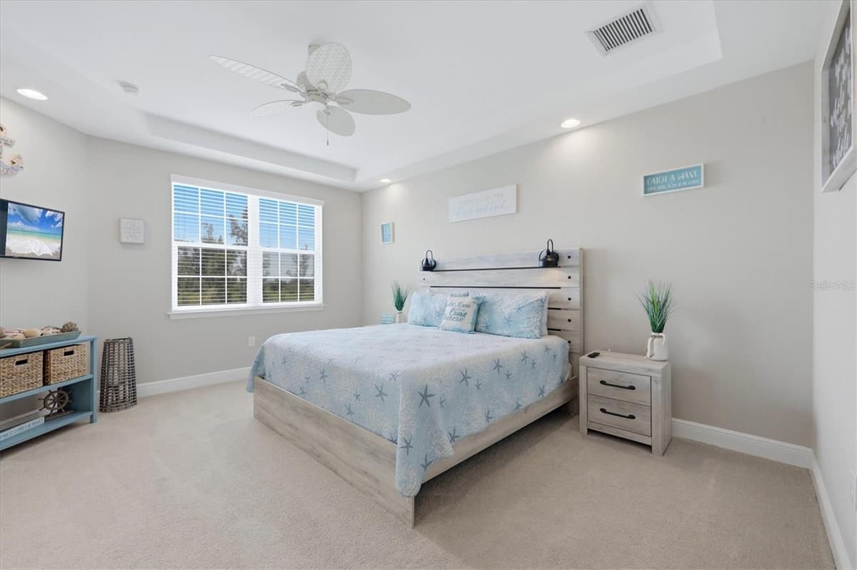 10425 PILOTHOUSE COURT — photo 21 of 57