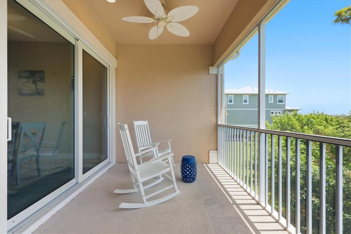 10425 PILOTHOUSE COURT — photo 16 of 57