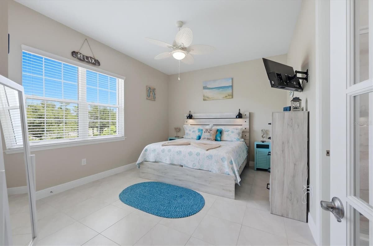10425 PILOTHOUSE COURT — photo 19 of 57