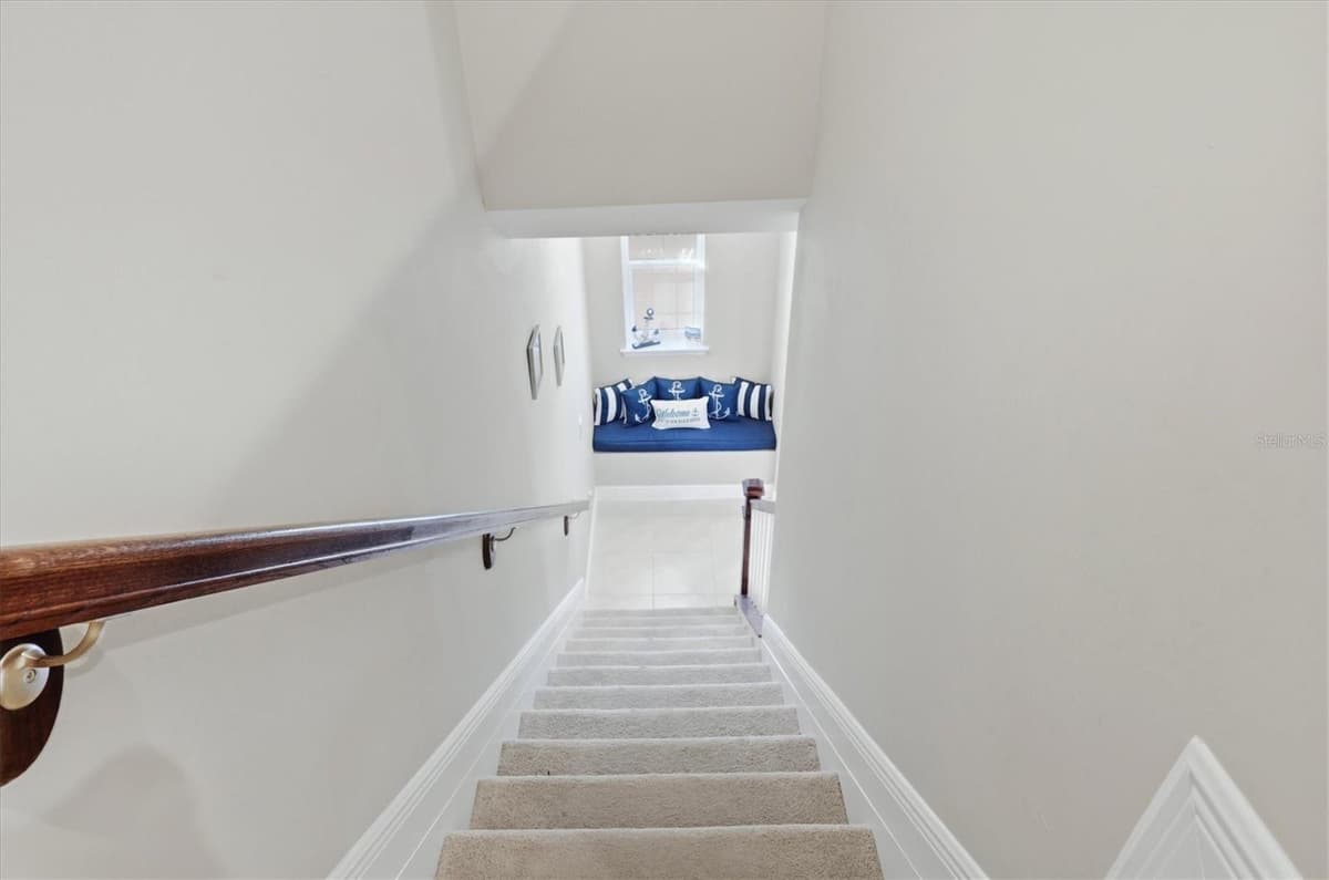10425 PILOTHOUSE COURT — photo 18 of 57