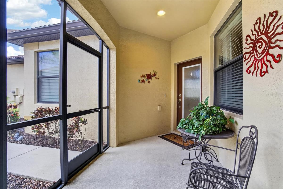 342 BLUEWATER FALLS COURT — photo 11 of 75