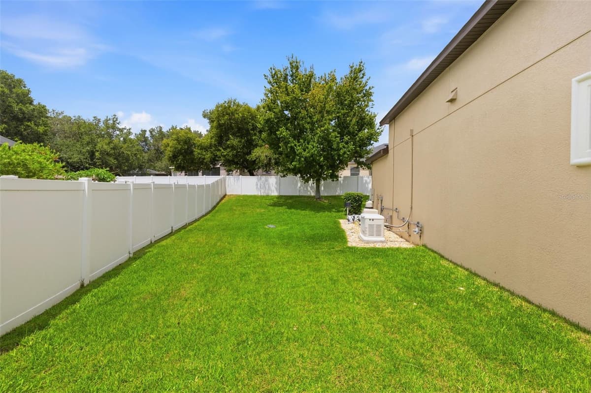 2723 COLEWOOD LANE — photo 36 of 46