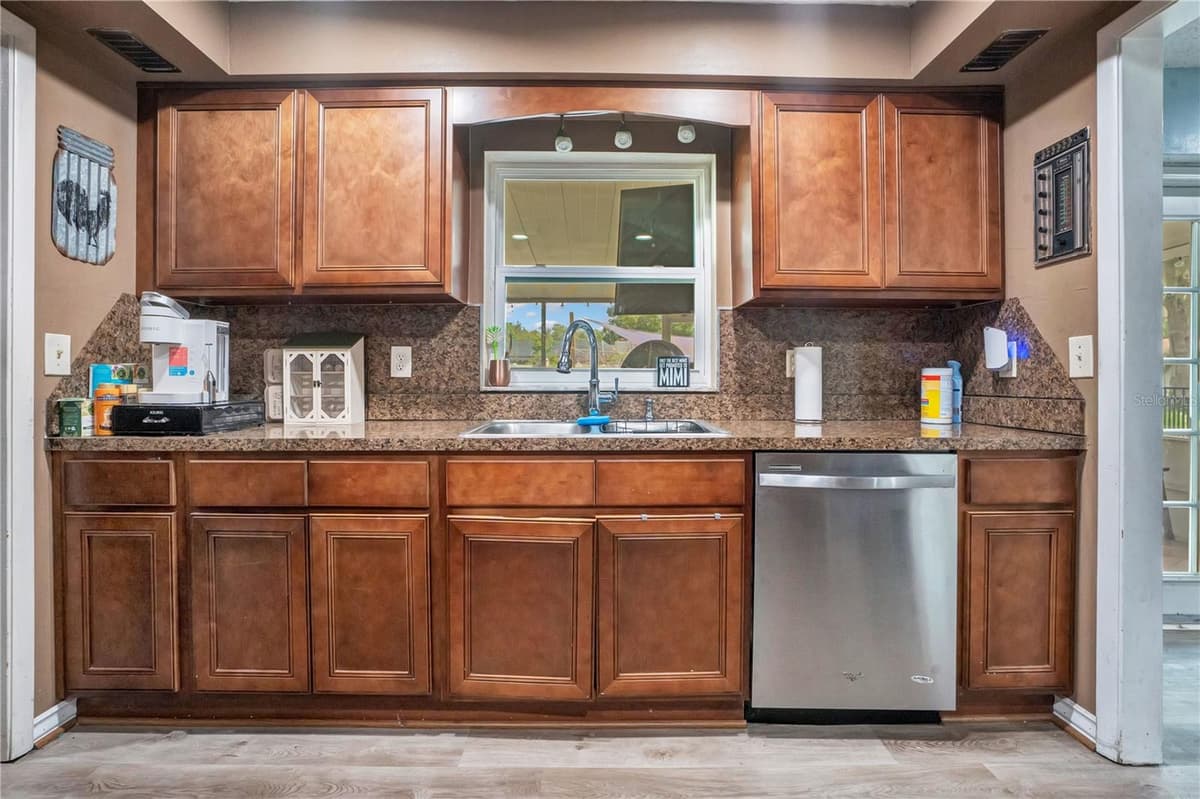 3455 TANAGER LANE — photo 11 of 31