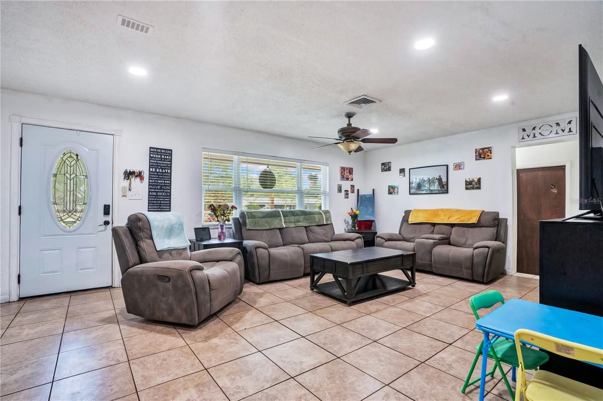 3455 TANAGER LANE — photo 6 of 31