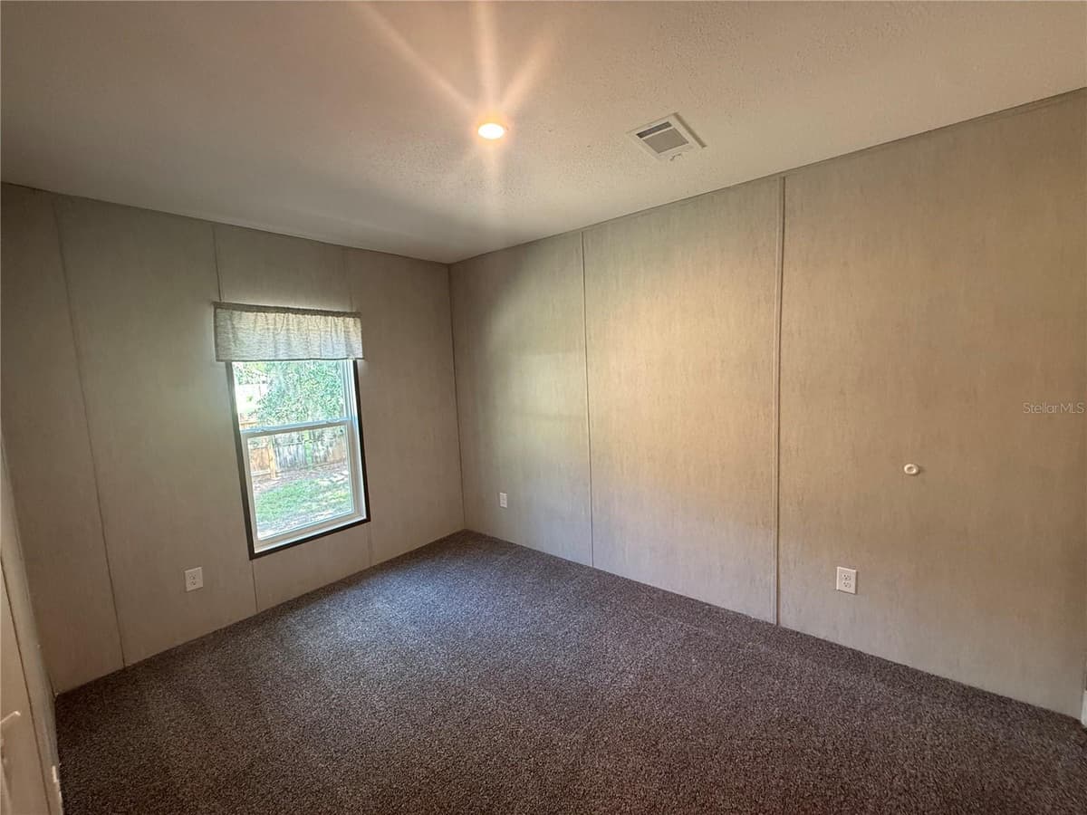 3320 ROYAL OAK DRIVE — photo 7 of 13