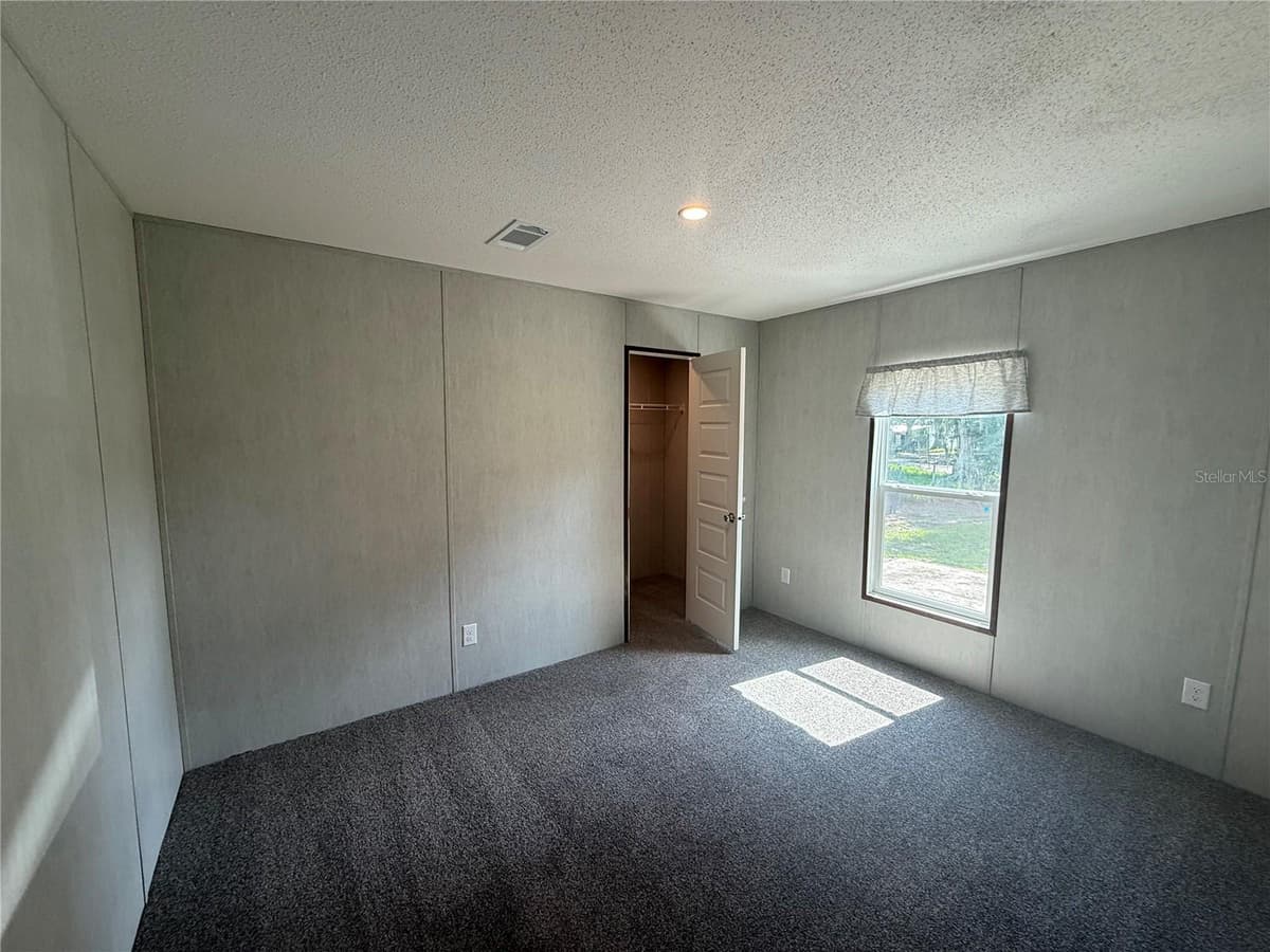 3320 ROYAL OAK DRIVE — photo 6 of 13