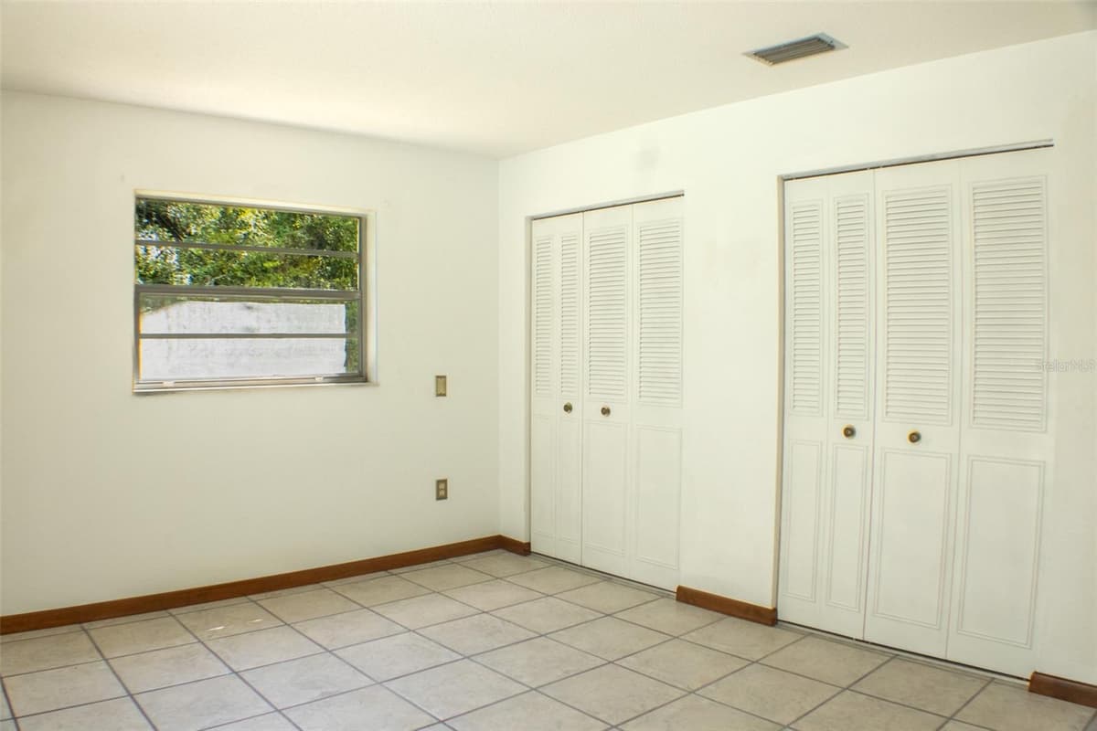 111 HIGHLAND STREET — photo 15 of 32
