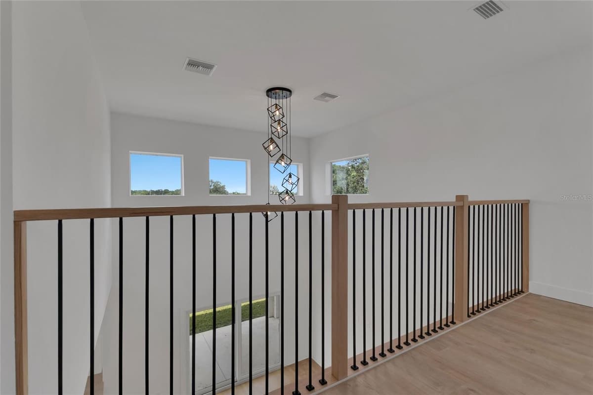 100 TUOMEY COURT — photo 31 of 48