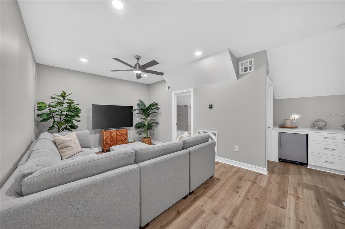 1206 CELEBRATION AVENUE — photo 43 of 58