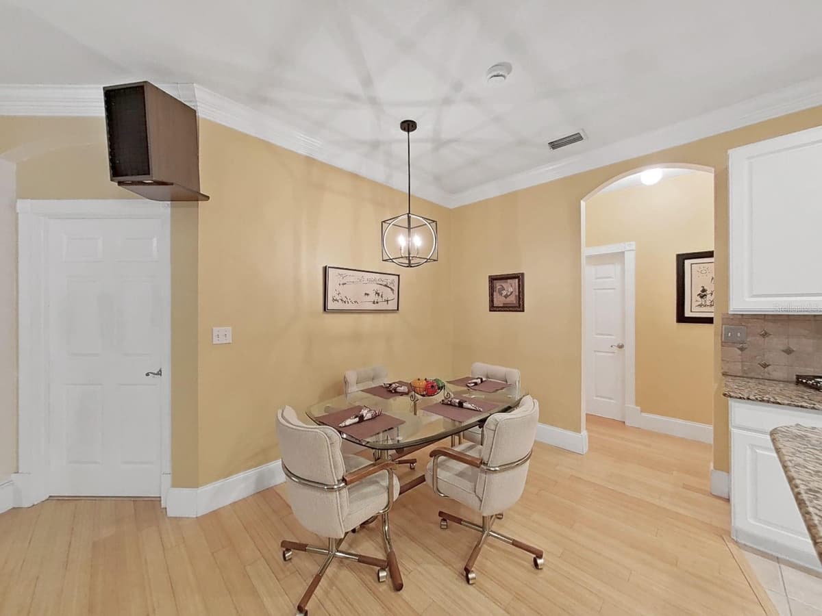 8609 ALEXANDRA ARBOR LANE — photo 19 of 46
