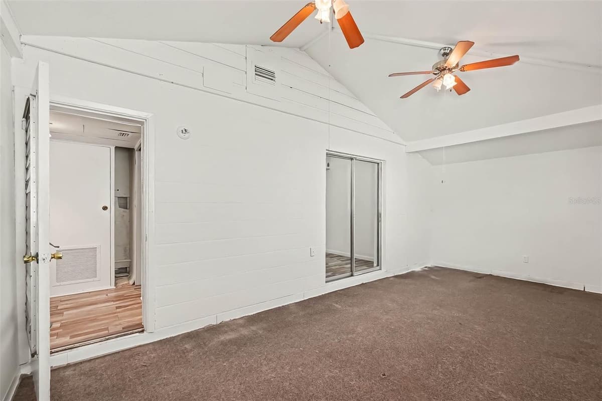 313 MILLER MAC ROAD — photo 10 of 27