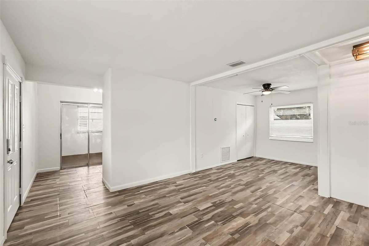 313 MILLER MAC ROAD — photo 6 of 27