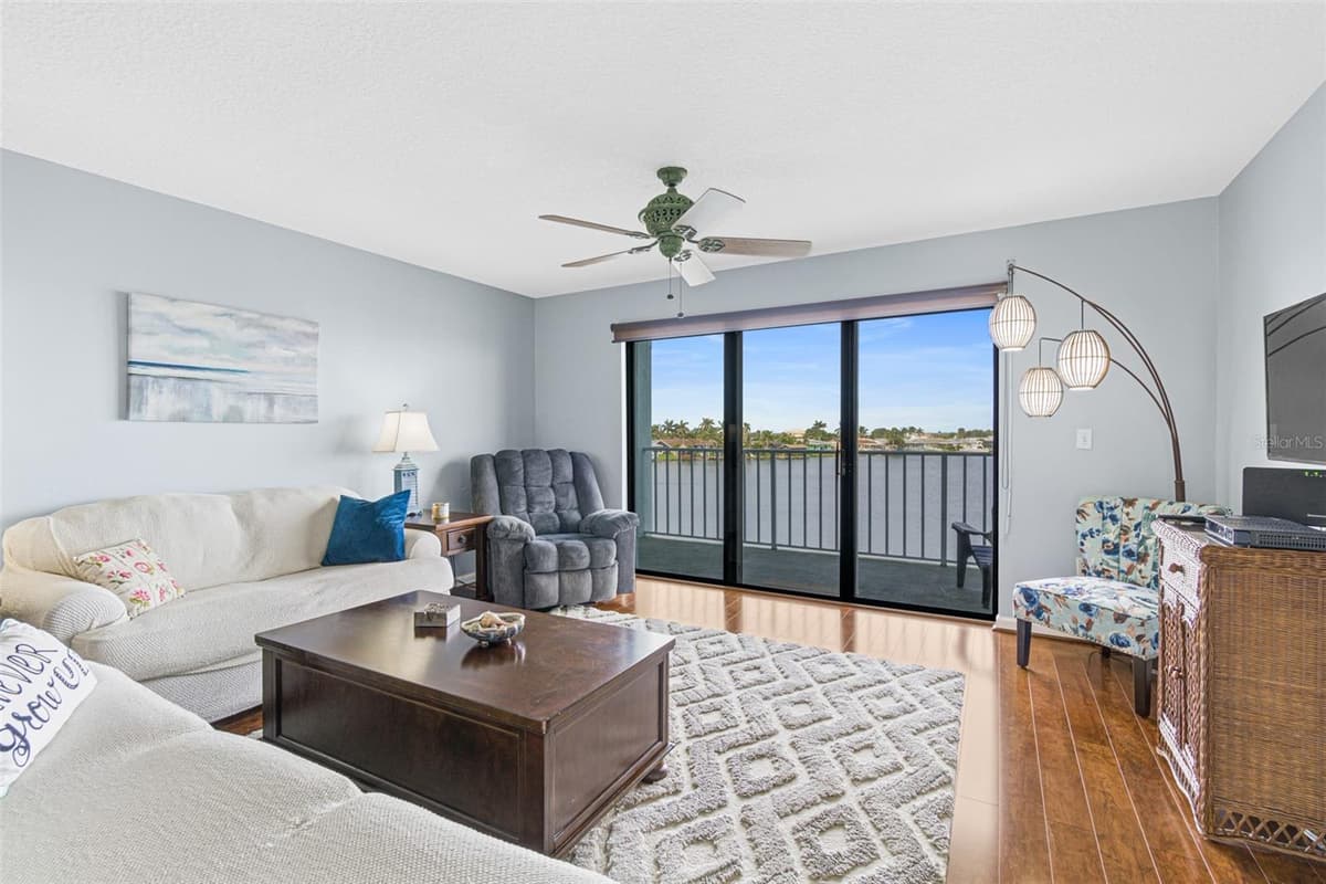 1750 COMMODORE BOULEVARD — photo 4 of 43