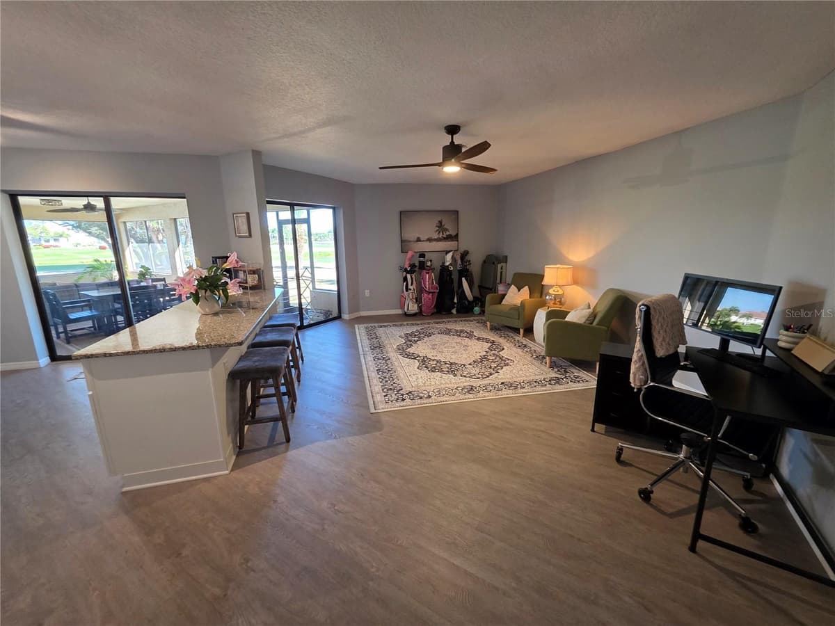13 SEAWARD CIRCLE — photo 26 of 45