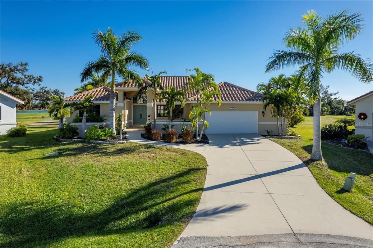 13 SEAWARD CIRCLE — photo 3 of 45