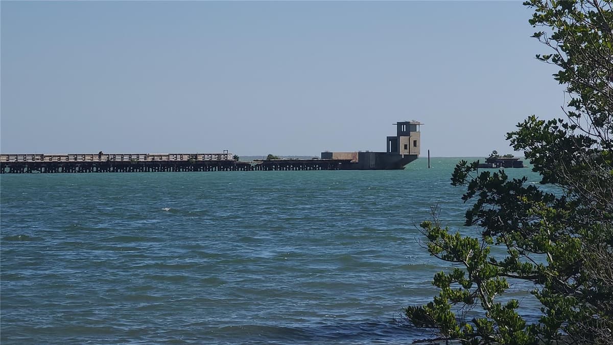 13 SEAWARD CIRCLE — photo 30 of 45