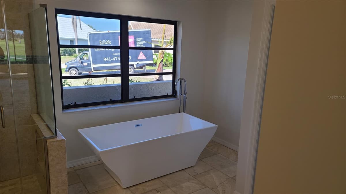 13 SEAWARD CIRCLE — photo 38 of 45