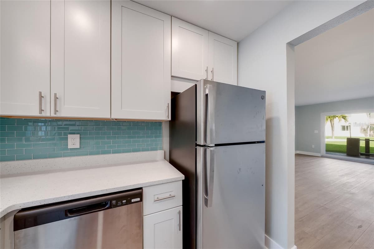 6300 FLOTILLA DRIVE — photo 9 of 43