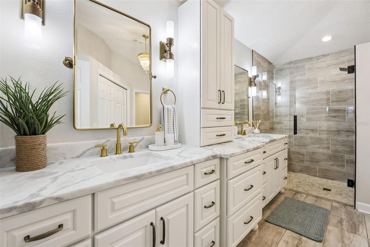 7648 LAKE ANGELINA DRIVE — photo 13 of 49