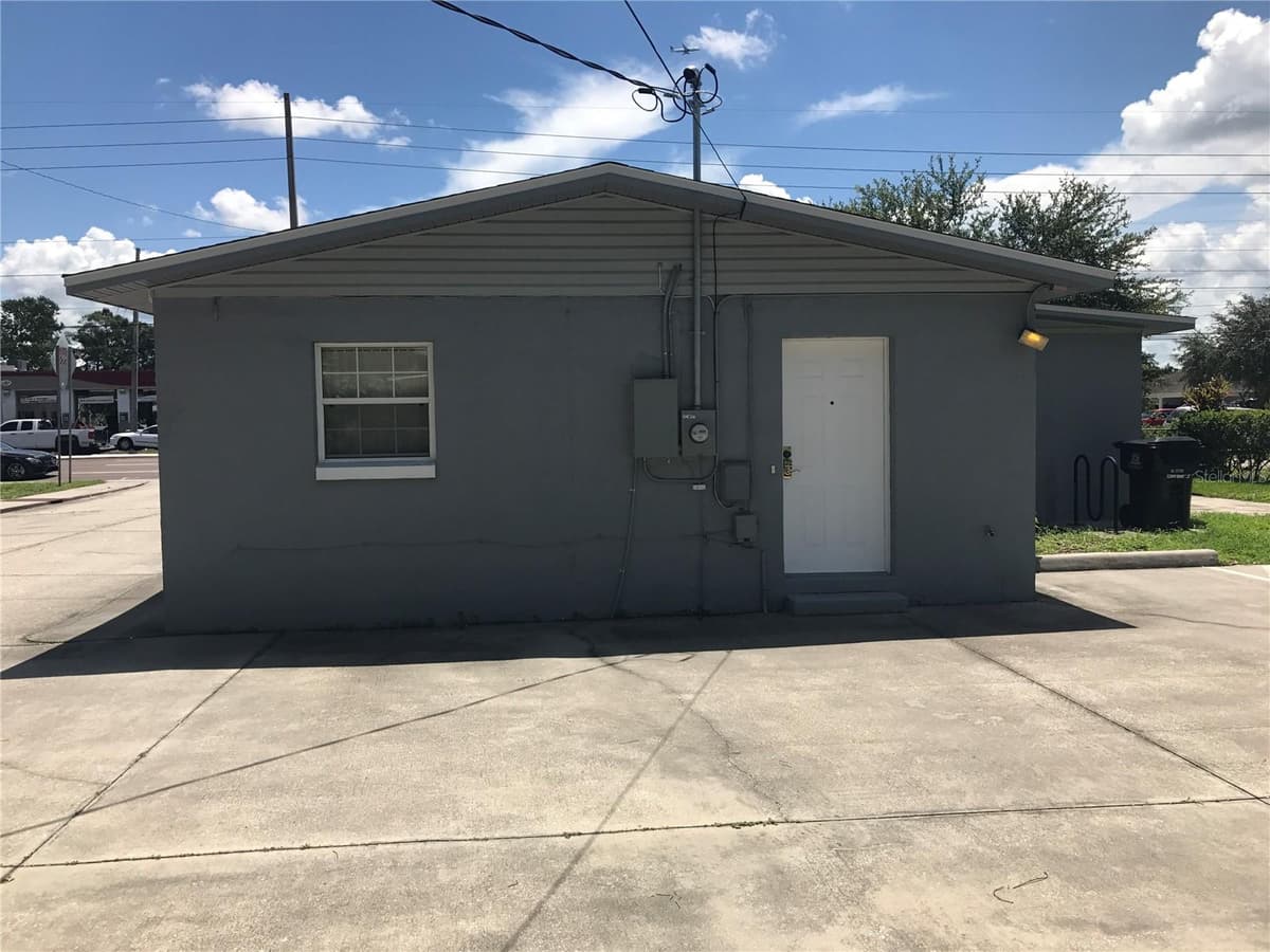 1334 SEMORAN BOULEVARD — photo 40 of 42