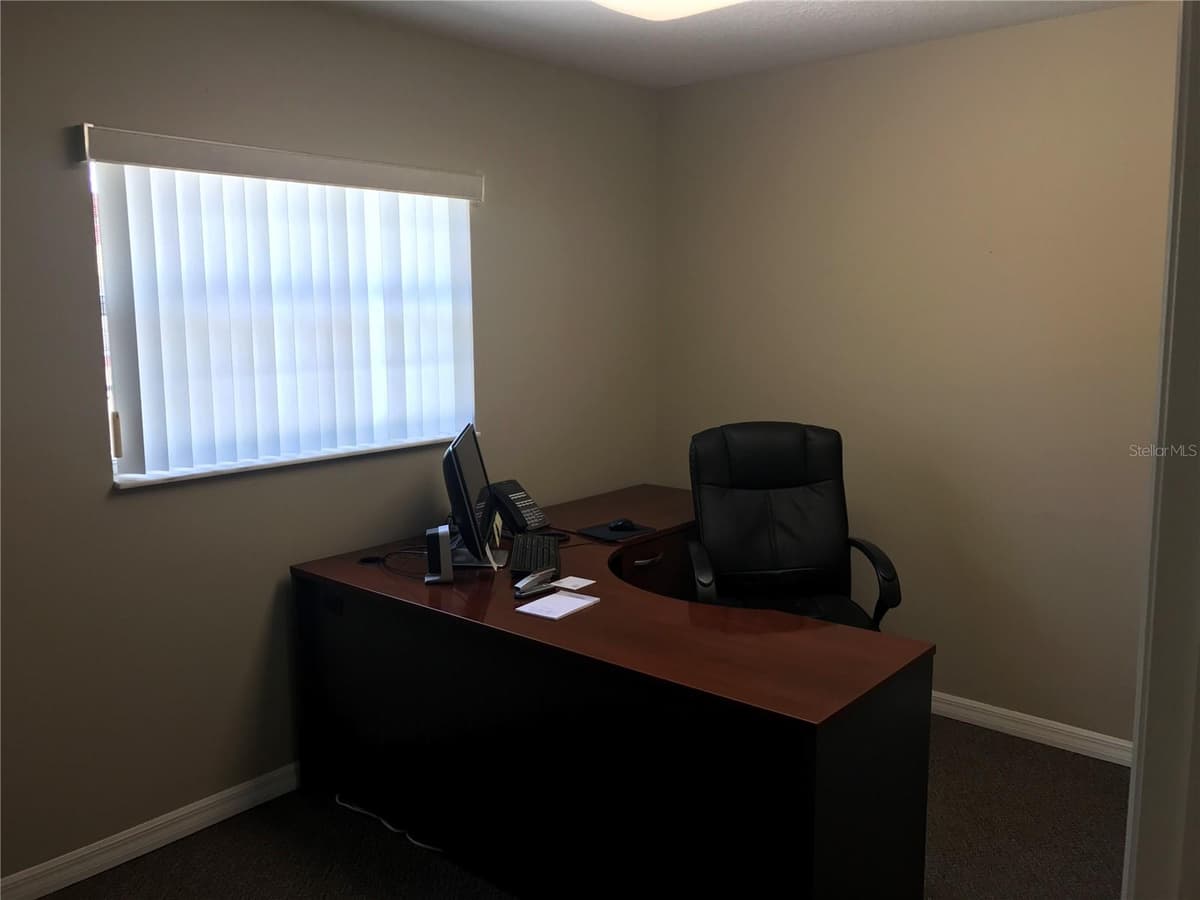 1334 SEMORAN BOULEVARD — photo 12 of 42