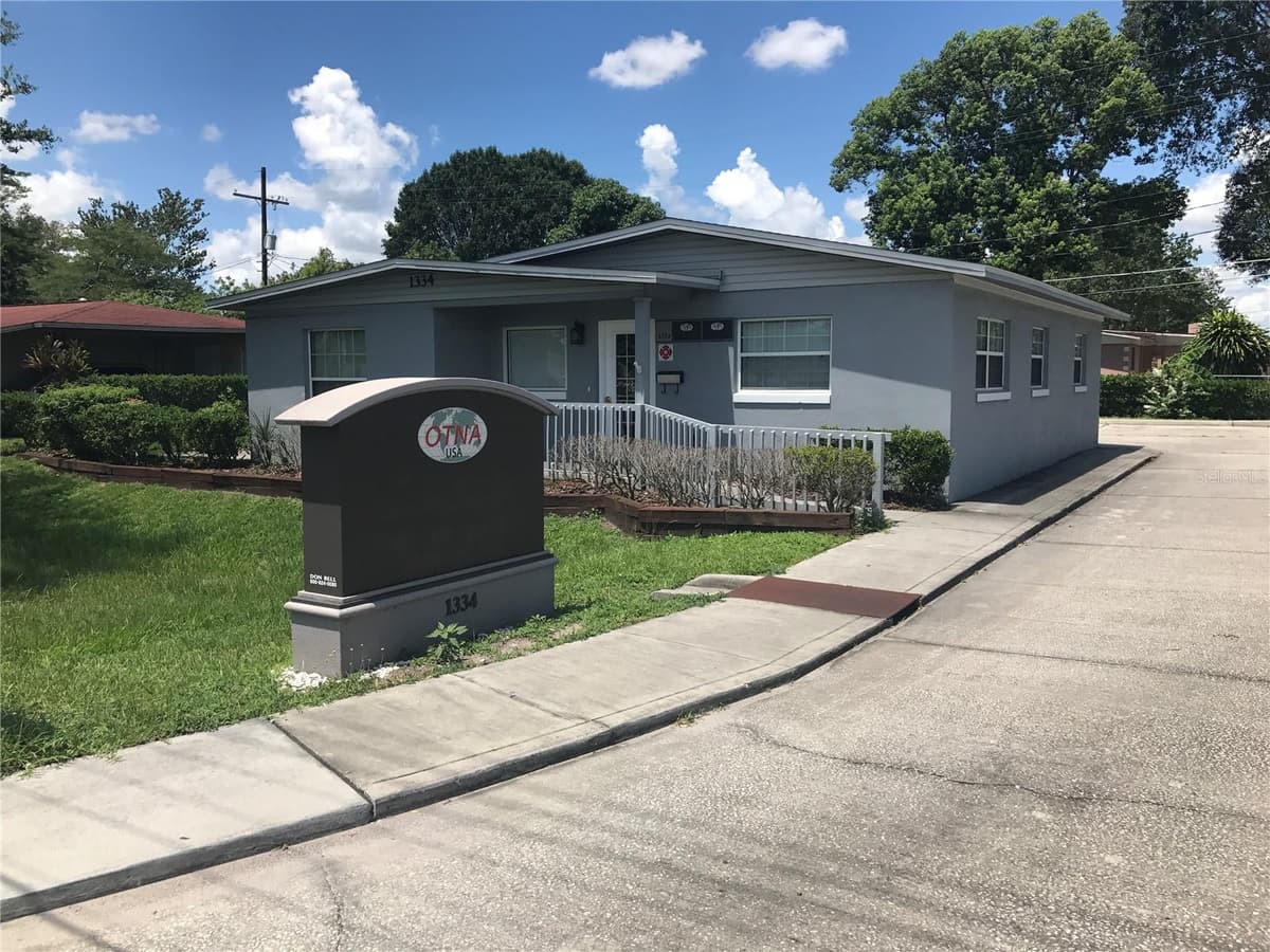 1334 SEMORAN BOULEVARD — photo 33 of 42