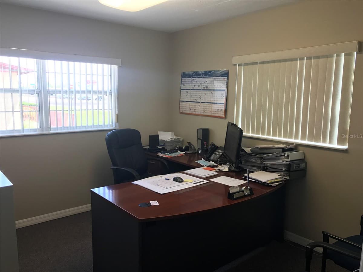 1334 SEMORAN BOULEVARD — photo 8 of 42