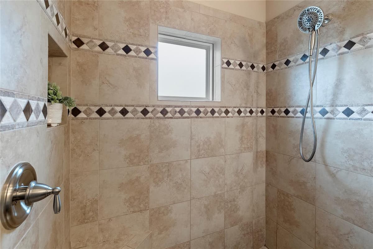 6043 ANCHORAGE WAY — photo 15 of 63
