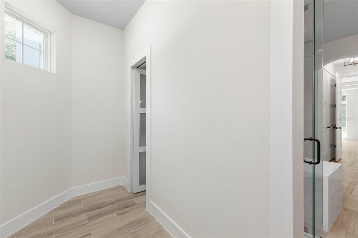 73 BRIDLE RIDGE COURT — photo 32 of 90