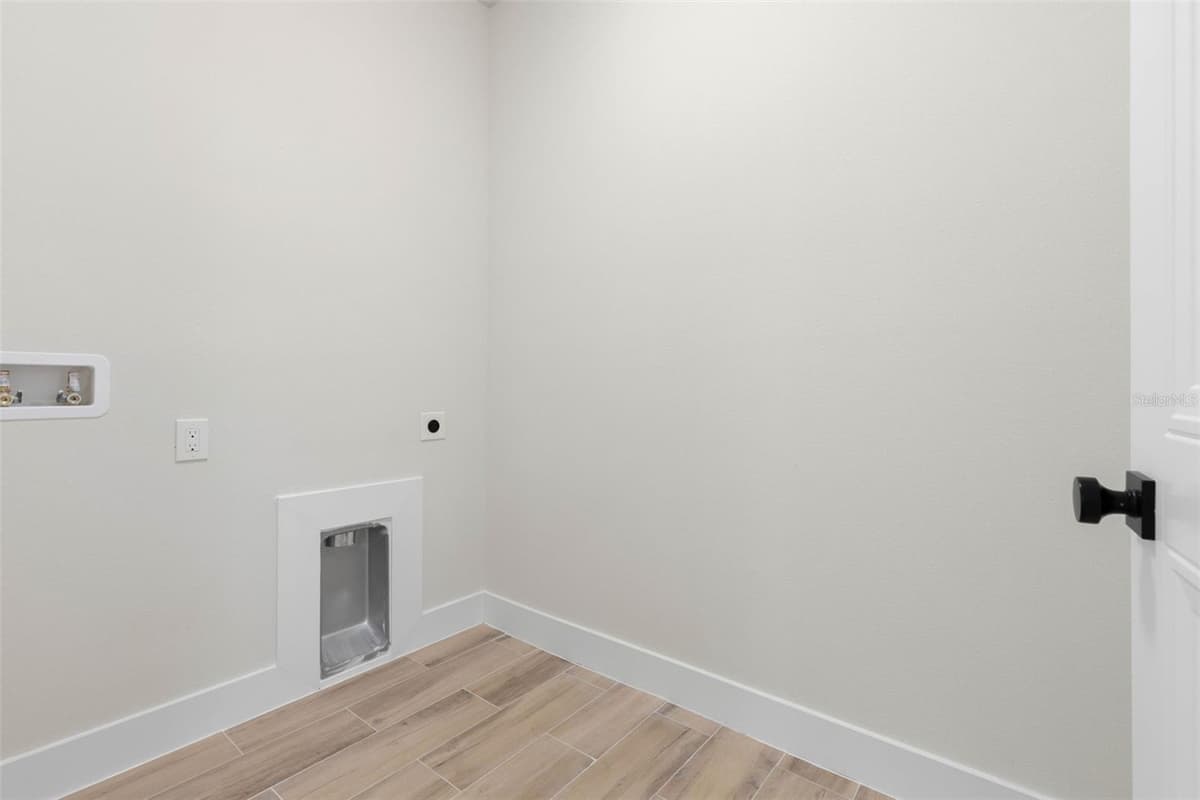 73 BRIDLE RIDGE COURT — photo 54 of 90