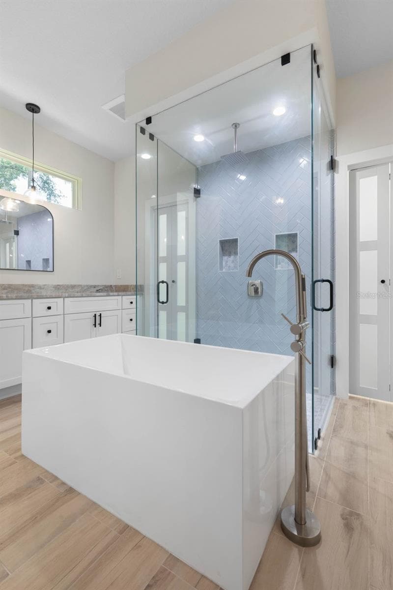 73 BRIDLE RIDGE COURT — photo 35 of 90
