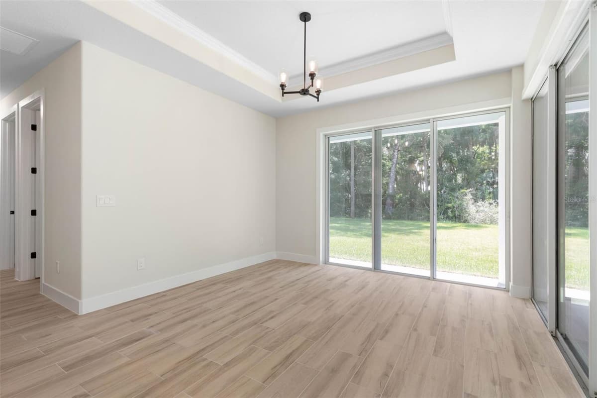 73 BRIDLE RIDGE COURT — photo 16 of 90