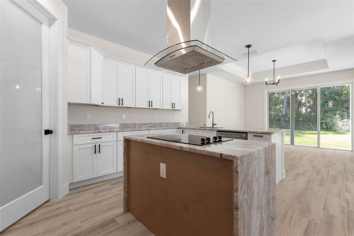 73 BRIDLE RIDGE COURT — photo 21 of 90