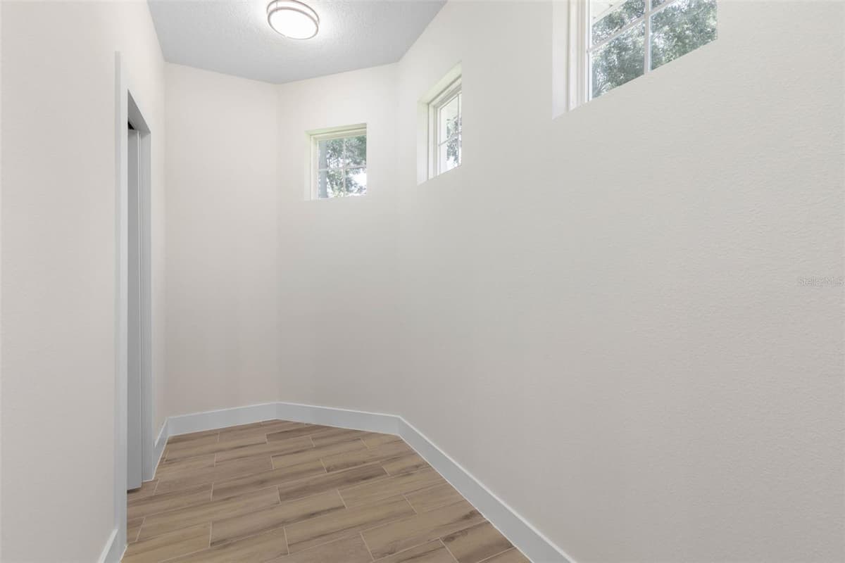 73 BRIDLE RIDGE COURT — photo 33 of 90