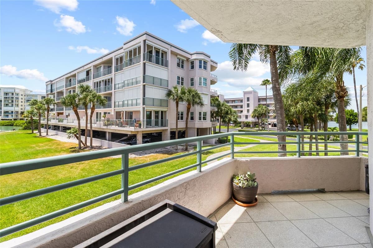 8021 SAILBOAT KEY BOULEVARD — photo 32 of 48