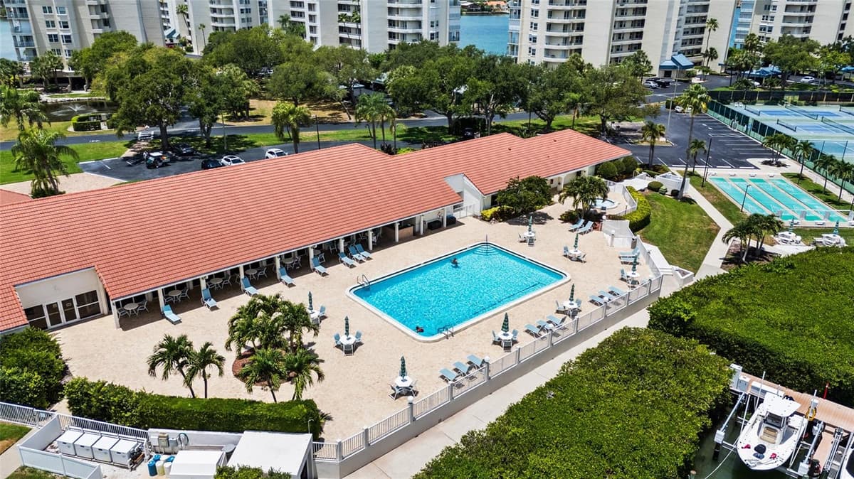 8021 SAILBOAT KEY BOULEVARD — photo 45 of 48