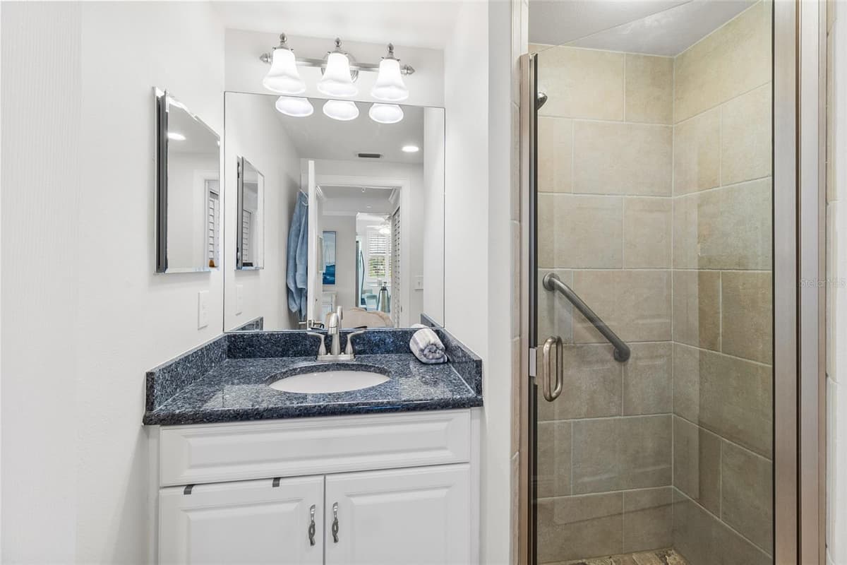 8021 SAILBOAT KEY BOULEVARD — photo 28 of 48