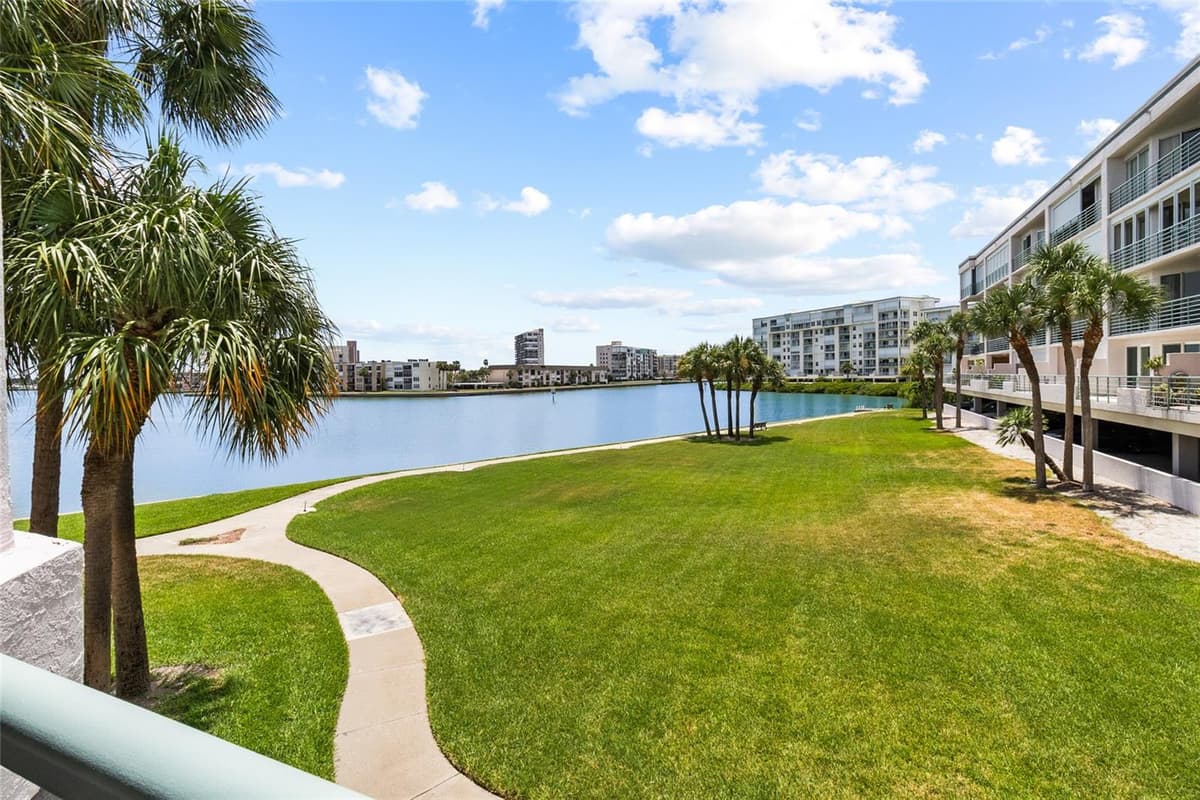 8021 SAILBOAT KEY BOULEVARD — photo 37 of 48