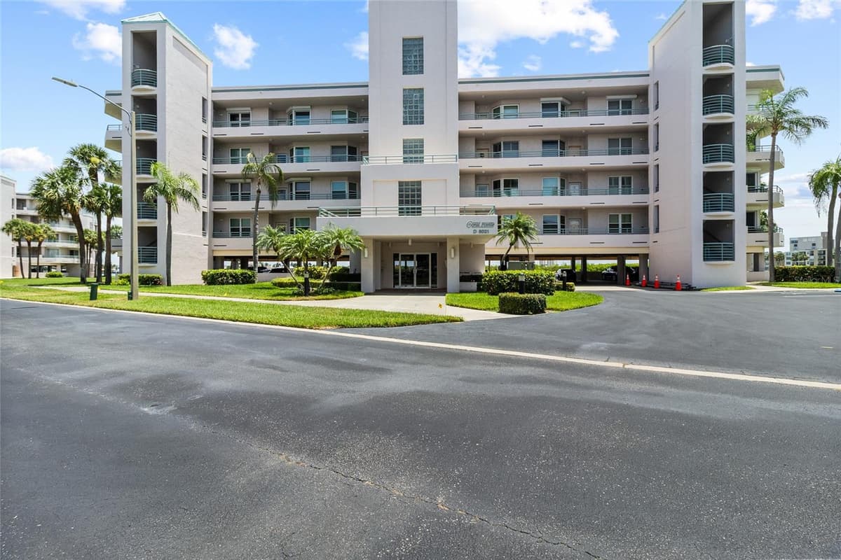 8021 SAILBOAT KEY BOULEVARD — photo 1 of 48