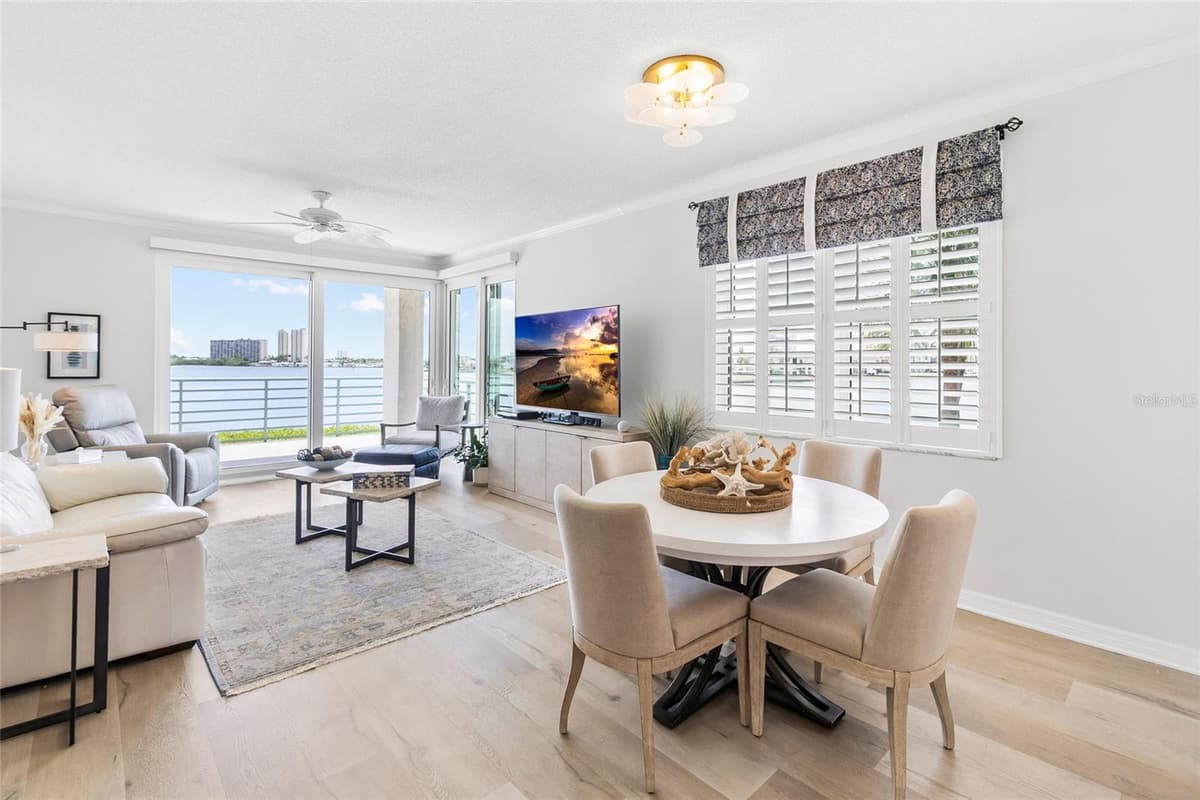 8021 SAILBOAT KEY BOULEVARD — photo 15 of 48
