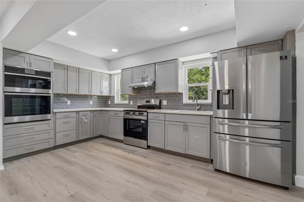 15628 CARLTON LAKE ROAD — photo 14 of 81