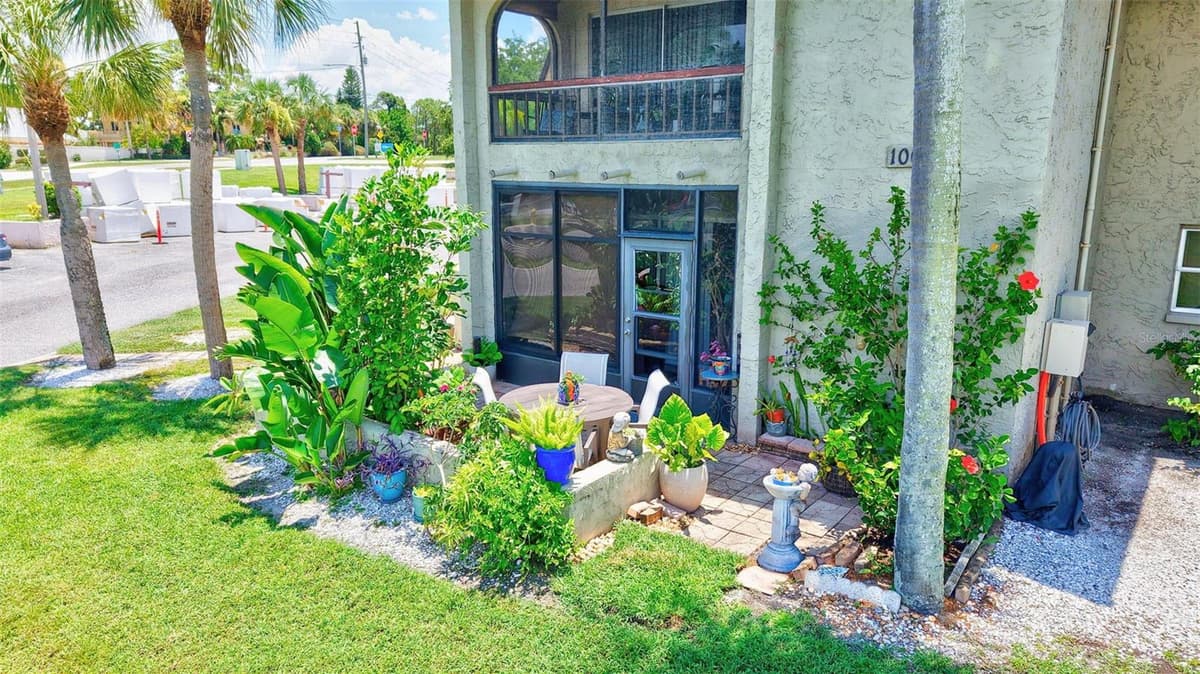 1001 BAYSHORE BOULEVARD — photo 36 of 44
